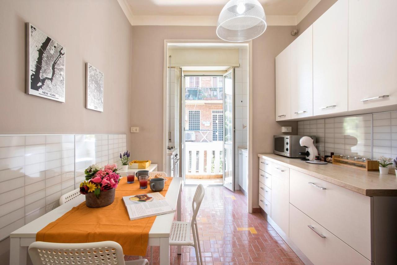 Art Of Living - Suite elegante nel cuore di Roma Esterno foto