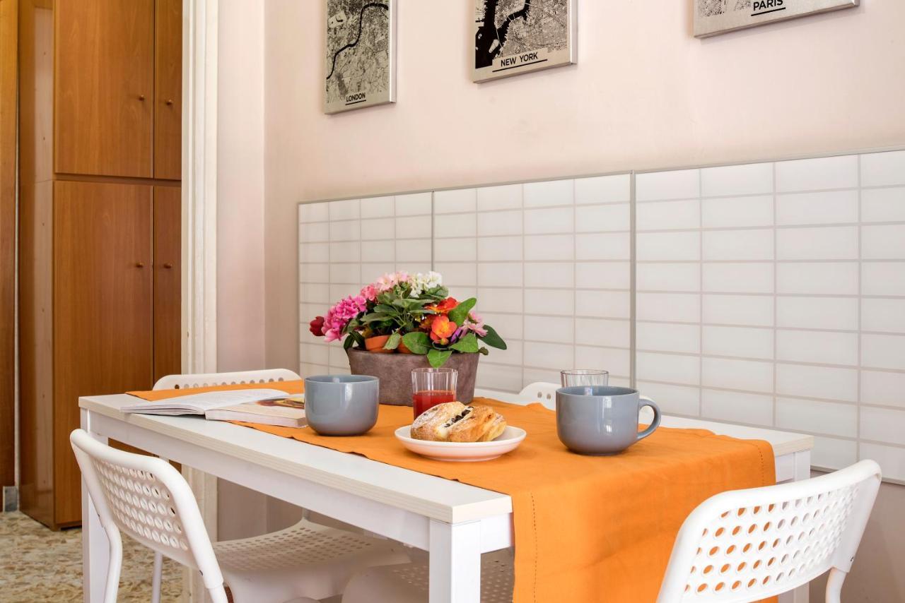 Art Of Living - Suite elegante nel cuore di Roma Esterno foto