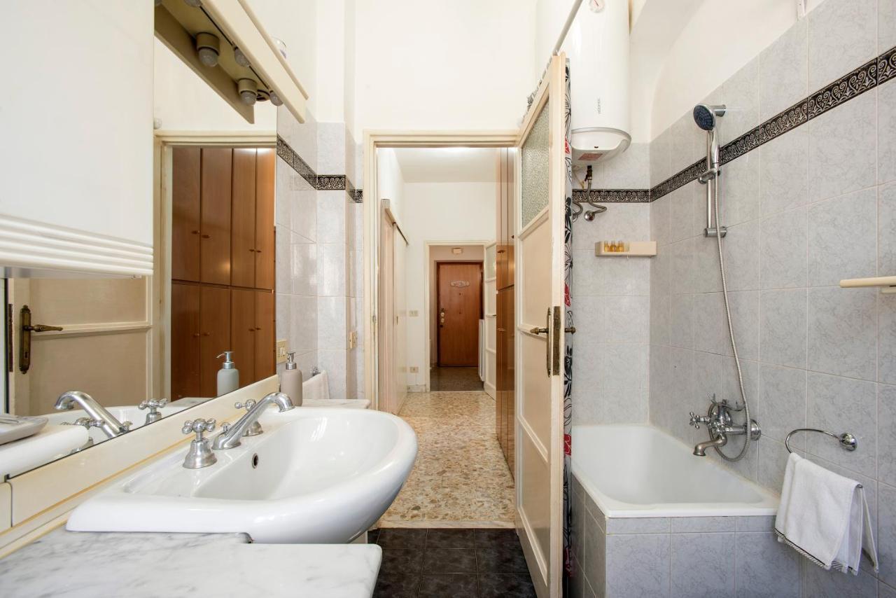 Art Of Living - Suite elegante nel cuore di Roma Esterno foto